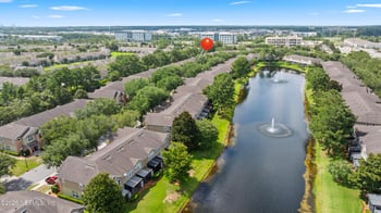 7490 Scarlet Ibis Ln, Jacksonville, FL 32256