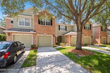 7490 Scarlet Ibis Ln, Jacksonville, FL 32256