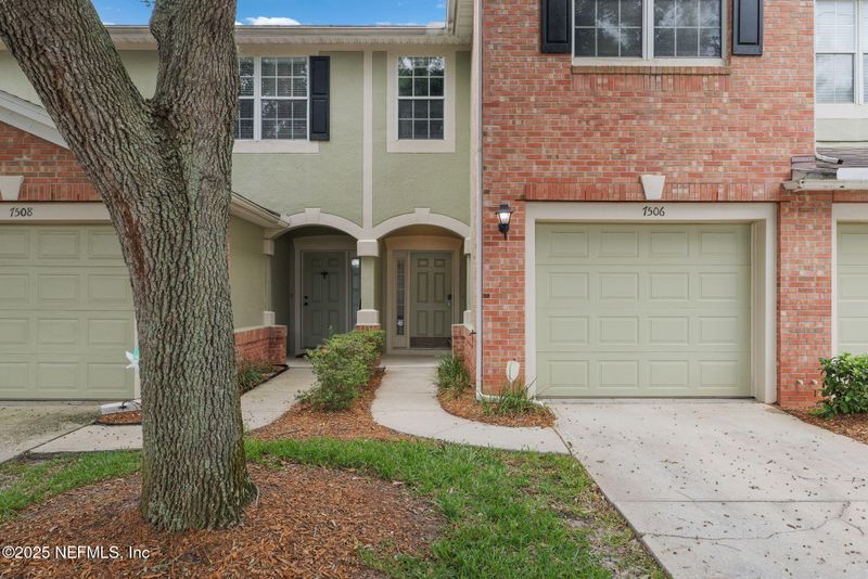 7506 Red Crane Ln, Jacksonville, FL 32256