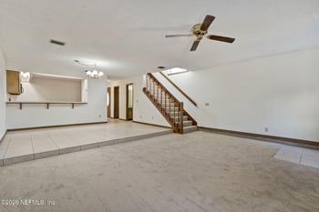 751 Egret Bluff Ln, Jacksonville, FL 32211