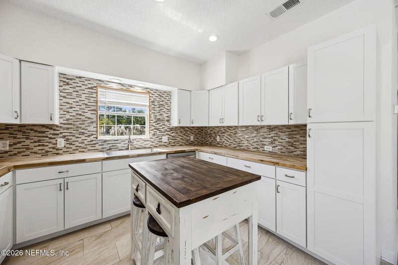 75125 Edwards Rd, Yulee, FL 32097