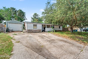 7514 Dalehurst Dr S, Jacksonville, FL 32277