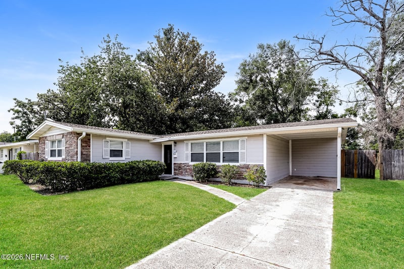 7519 Quitina Dr, Jacksonville, FL 32277