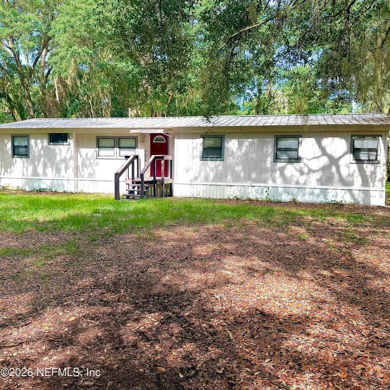 7526 NE 221st St, Melrose, FL 32666