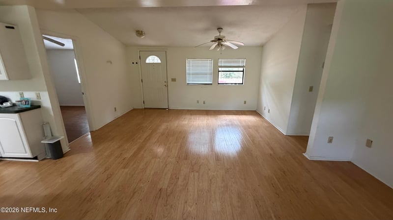 7526 NE 221st St, Melrose, FL 32666