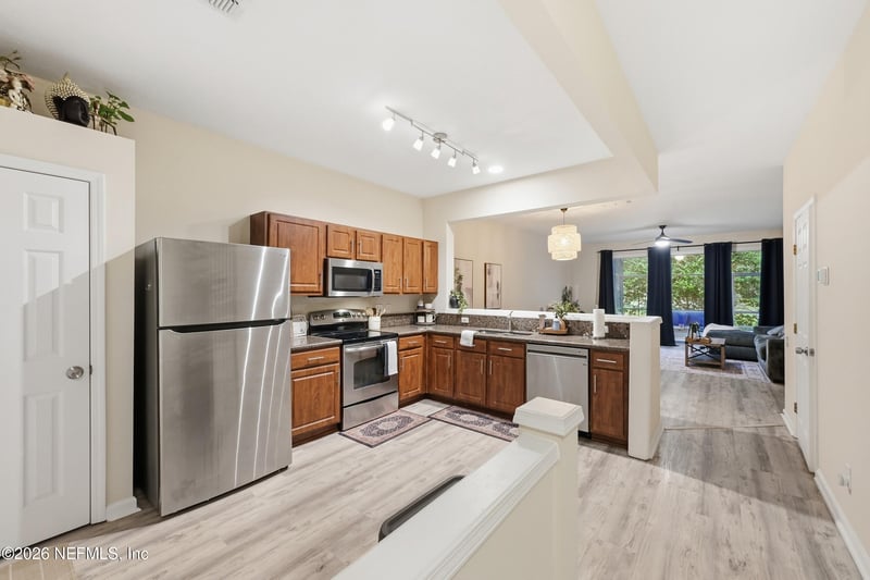 7546 Scarlet Ibis Ln, Jacksonville, FL 32256