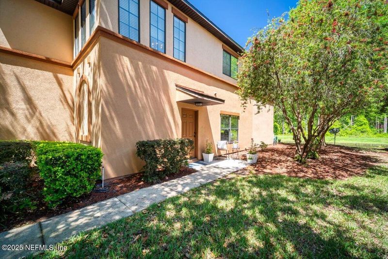 756 Ginger Mill Dr, St Johns, FL 32259