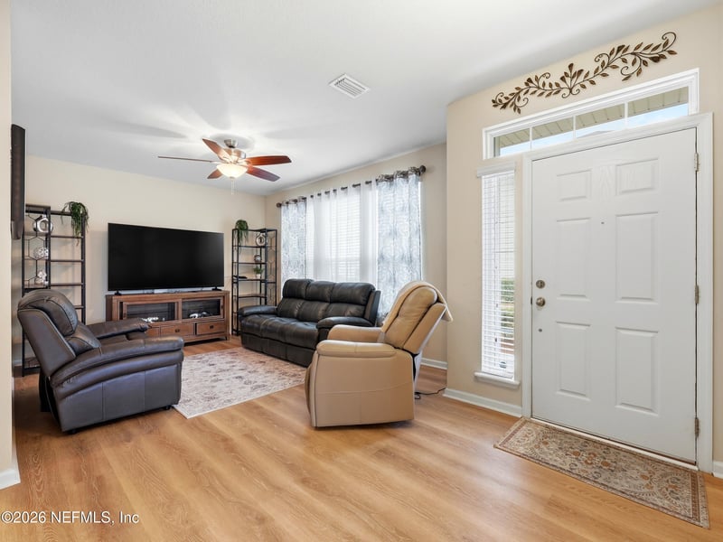 756 Grover Ln, Orange Park, FL 32065