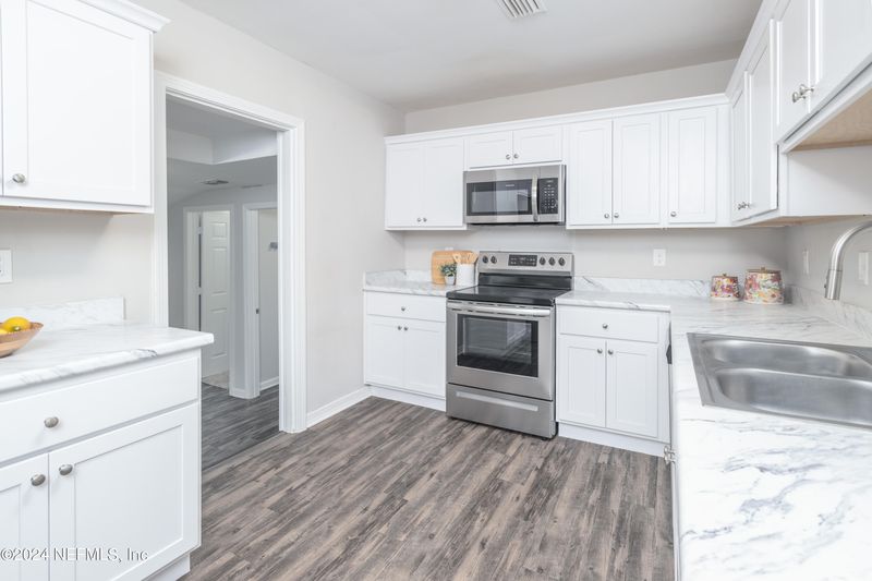 756 James St, Jacksonville, FL 32205