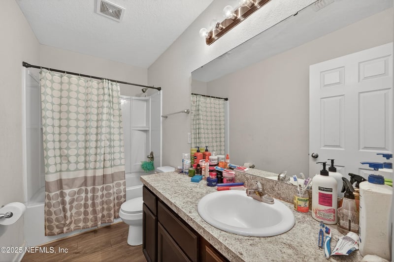 756 Talking Tree Dr, Jacksonville, FL 32205