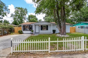 7563 John F Kennedy Dr W, Jacksonville, FL 32219