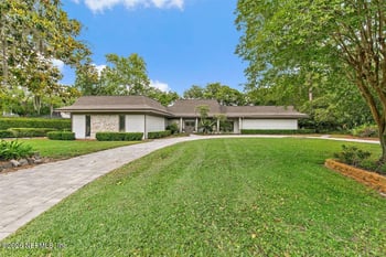7575 Hollyridge Rd, Jacksonville, FL 32256