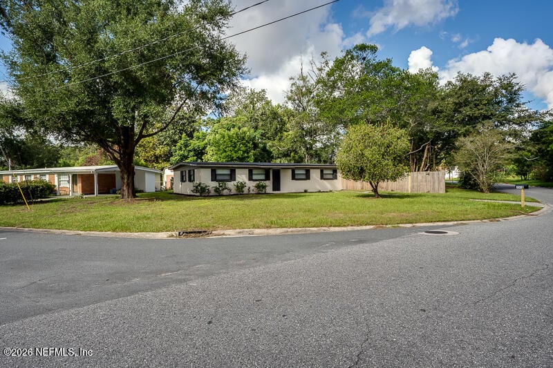 7578 Ridgeway Rd N, Jacksonville, FL 32244