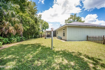 758 Estates Cove Rd, Jacksonville, FL 32221