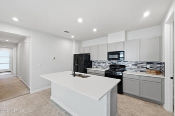 75888 Saffron Ln, Yulee, FL 32097