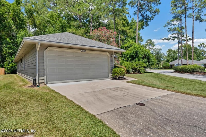 7594 Baymeadows Cir W, Jacksonville, FL 32256