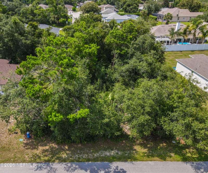76 Freeport Ln, Palm Coast, FL 32137