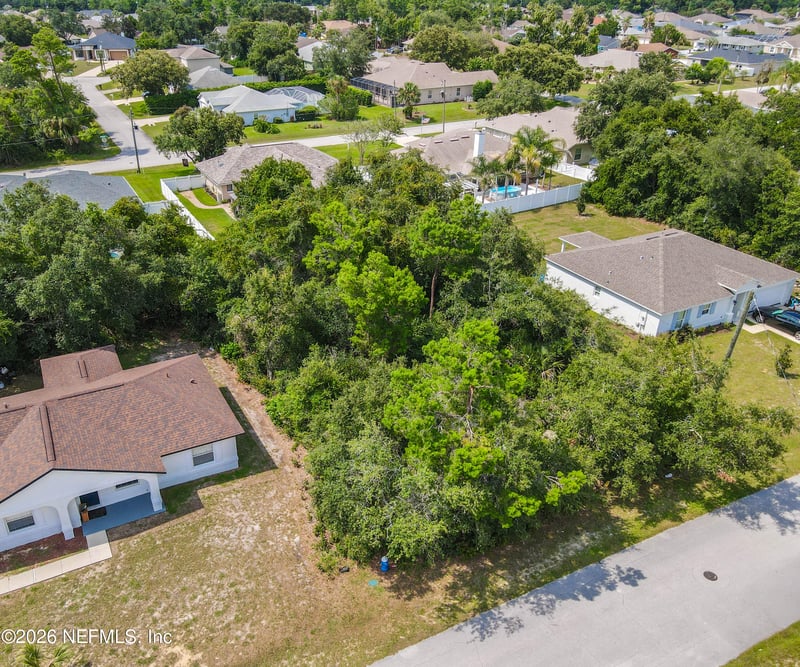 76 Freeport Ln, Palm Coast, FL 32137