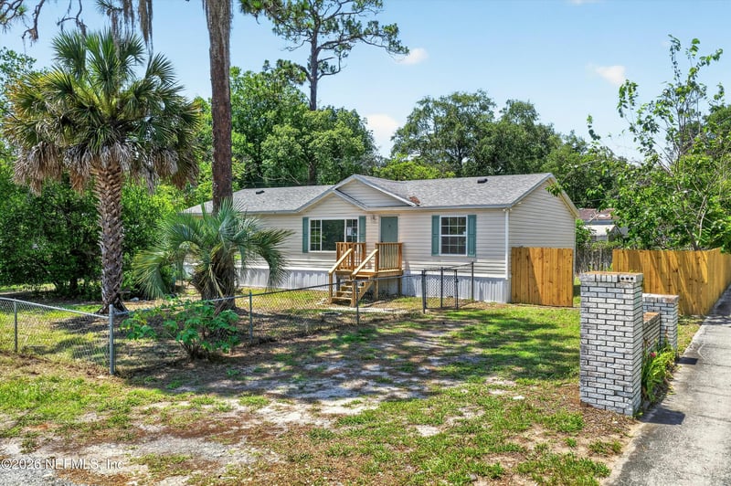 7603 Coach Park Dr, Jacksonville, FL 32244