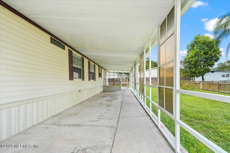 7605 Sunwood Dr, Jacksonville, FL 32256