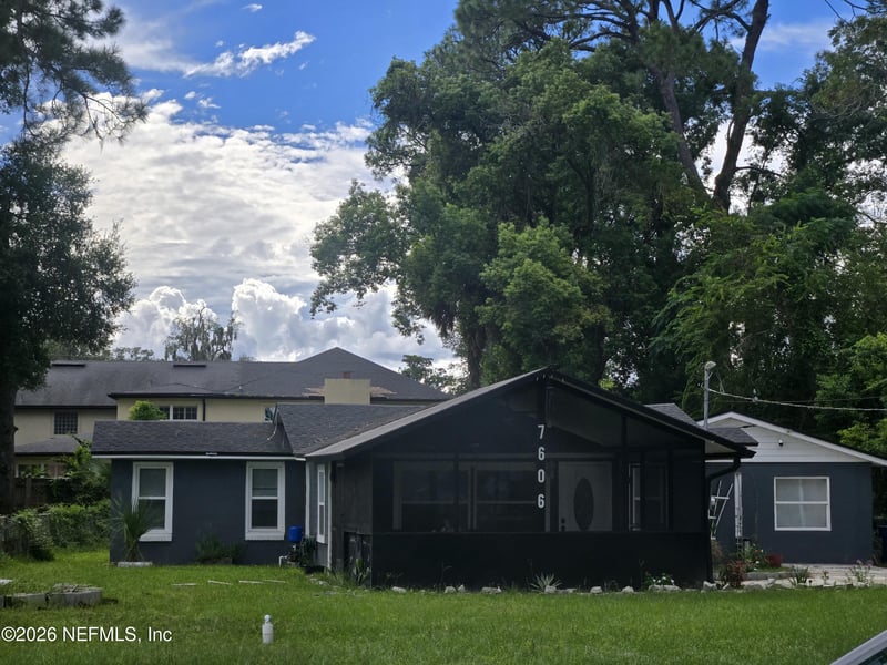 7606 Pickett St, Jacksonville, FL 32208