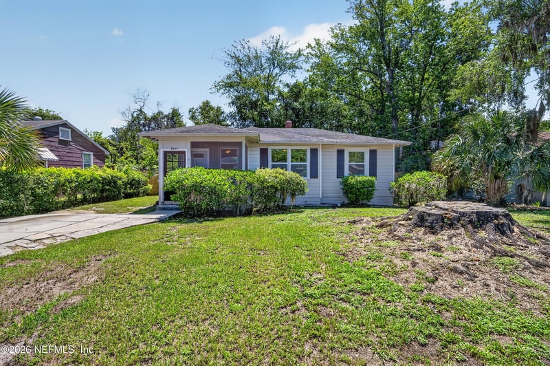 7611 Tarleton Rd, Jacksonville, FL 32208