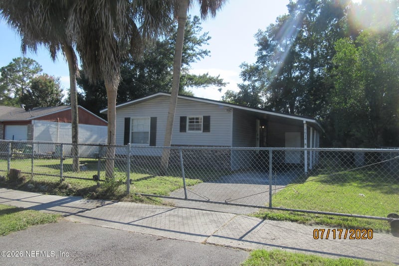 7614 Club Duclay Dr, Jacksonville, FL 32244