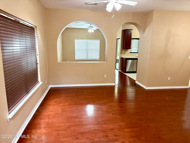 762 Ginger Mill Dr, St Johns, FL 32259