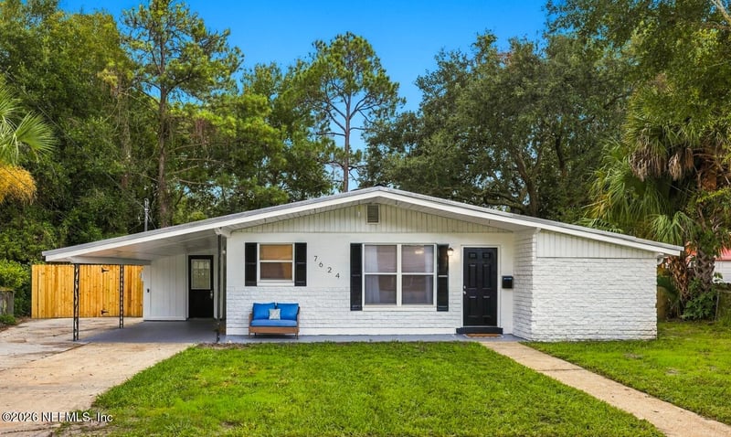 7624 Sandhurst Rd S, Jacksonville, FL 32277