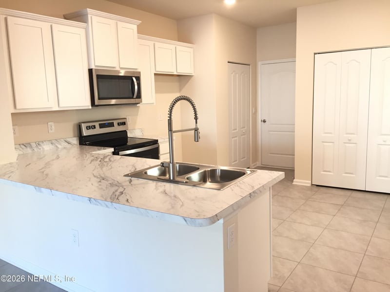 7627 Legacy Trl, Jacksonville, FL 32256