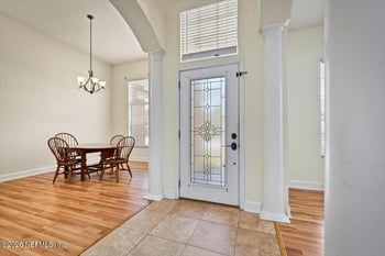 763 Cottage Hill Dr E, Jacksonville, FL 32225