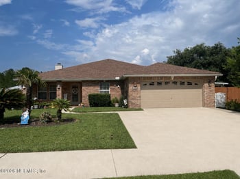 763 Roland Lakes Dr, Jacksonville, FL 32220