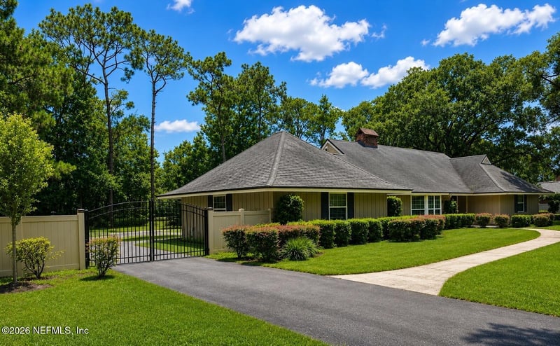 7653 Hunters Grove Rd, Jacksonville, FL 32256