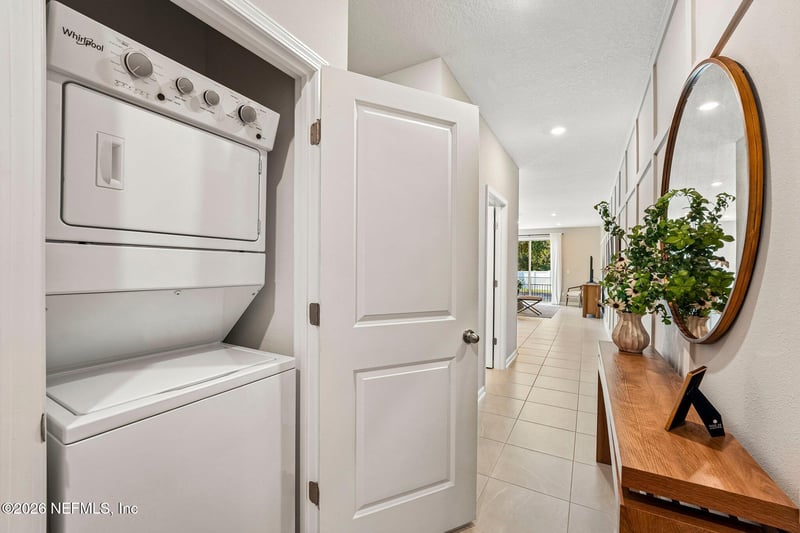 7657 Commander Ln, Jacksonville, FL 32256