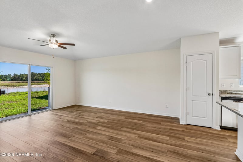 7664 Recon Dr, Jacksonville, FL 32244