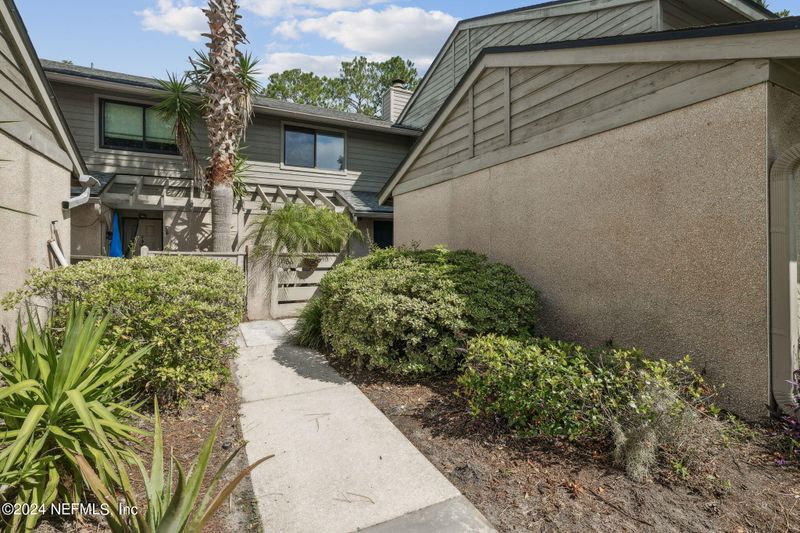 7701 Baymeadows Cir #1166, Jacksonville, FL 32256