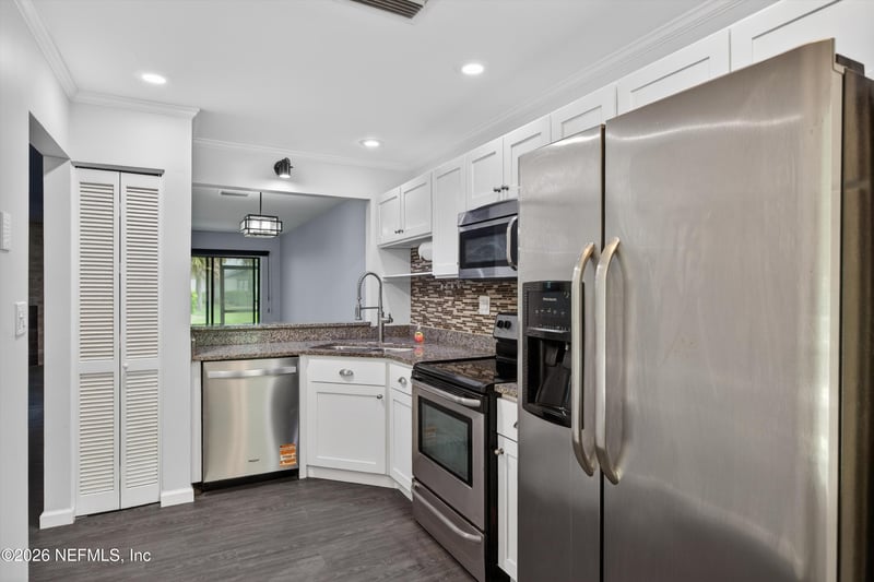 7701 Baymeadows Cir W #1074, Jacksonville, FL 32256