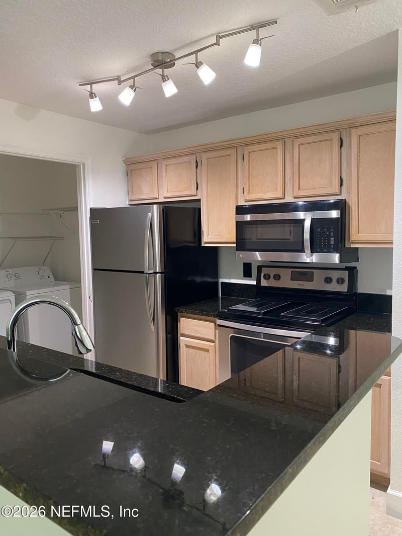 7701 Timberlin Park Blvd #524, Jacksonville, FL 32256