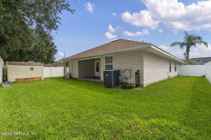 7705 Vandalay Dr, Jacksonville, FL 32244