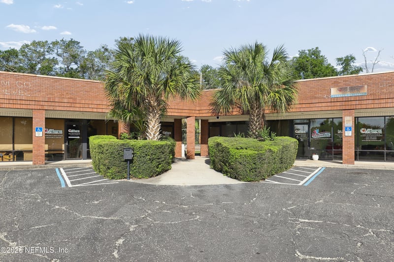 772 Foxridge Center Dr, Orange Park, FL 32065
