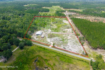 7725 NW 180th St, Starke, FL 32091