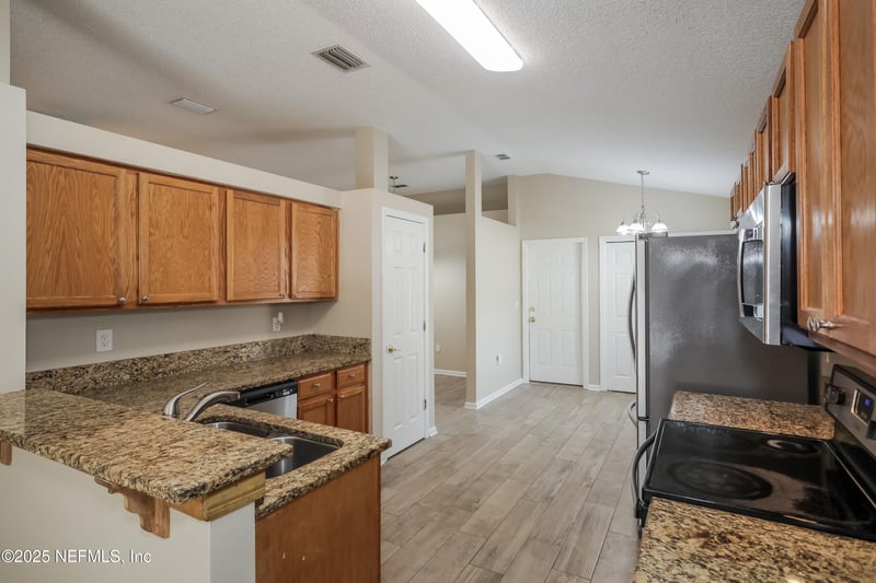 7725 Westport Bay Dr, Jacksonville, FL 32244