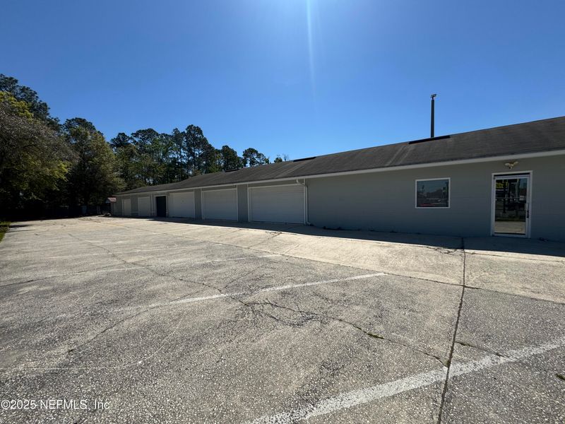 7727 Blanding Blvd, Jacksonville, FL 32244