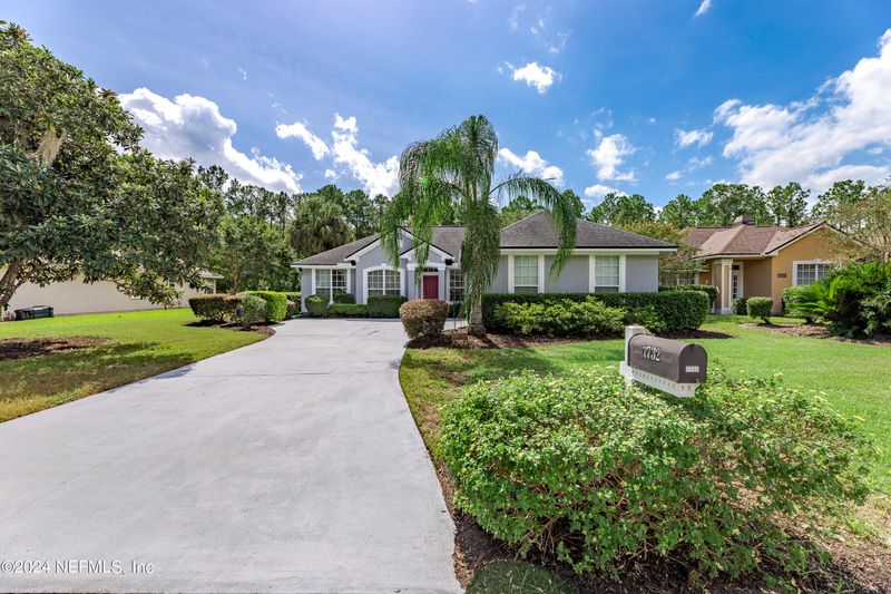 7732 Spindletree Ct, Jacksonville, FL 32256
