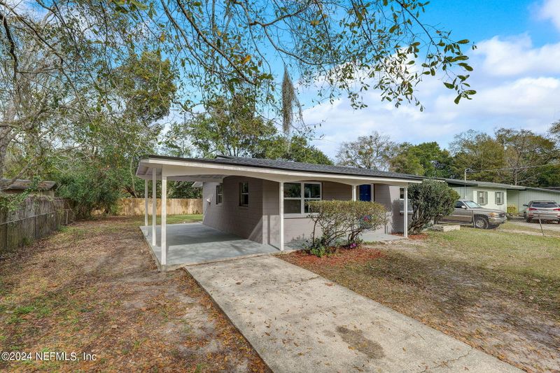 7733 Falcon St, Jacksonville, FL 32244
