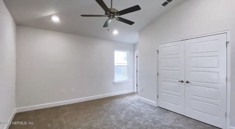 7738 Lookout Point Dr, Jacksonville, FL 32210