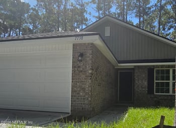 7738 Lookout Point Dr, Jacksonville, FL 32210
