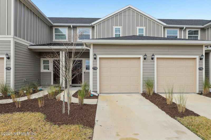 7738 Merchants Way, Jacksonville, FL 32222
