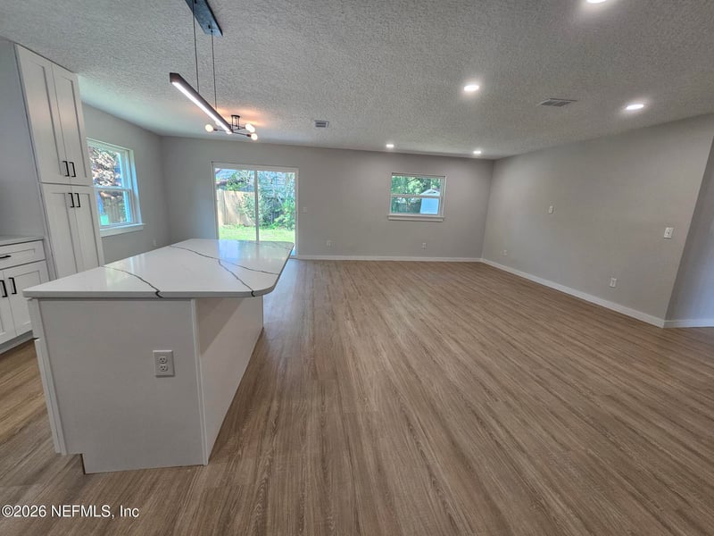 7738 Rondeau Dr E, Jacksonville, FL 32217