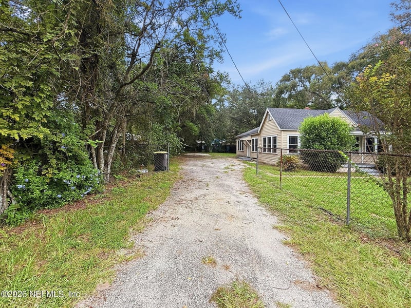 7739 Hammond Blvd, Jacksonville, FL 32220